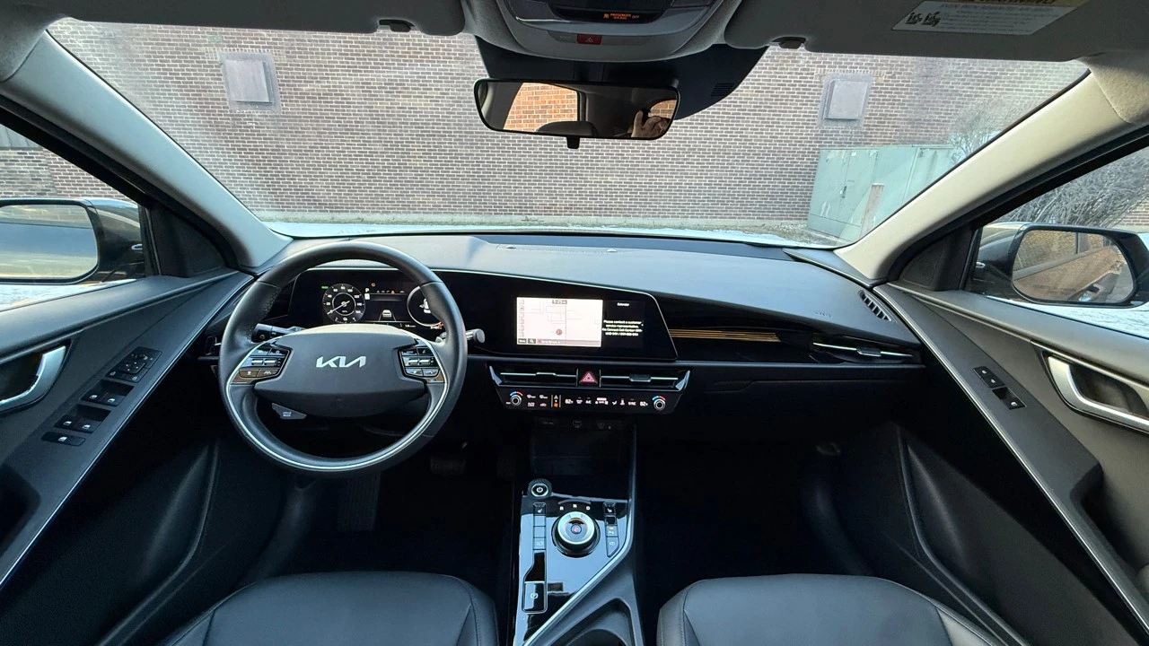 2023 Kia Niro - Image 15 of 21