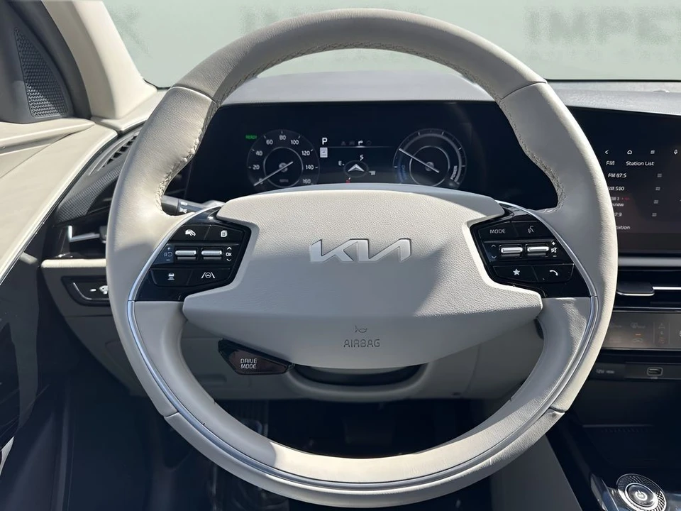 2023 Kia Niro - Image 13 of 21