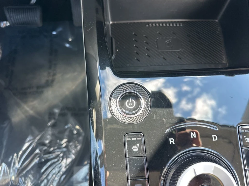 2023 Kia Niro - Image 20 of 21