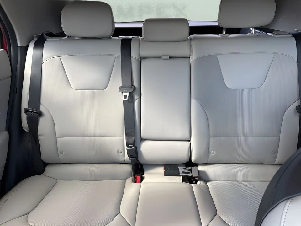 2023 Kia Niro - Image 10 of 21