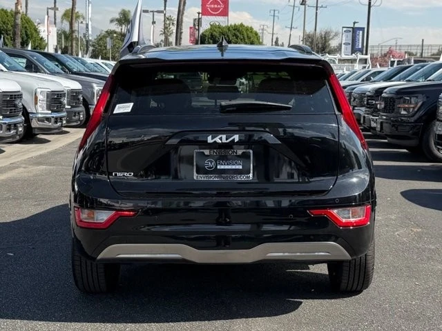 2023 Kia Niro - Image 7 of 12