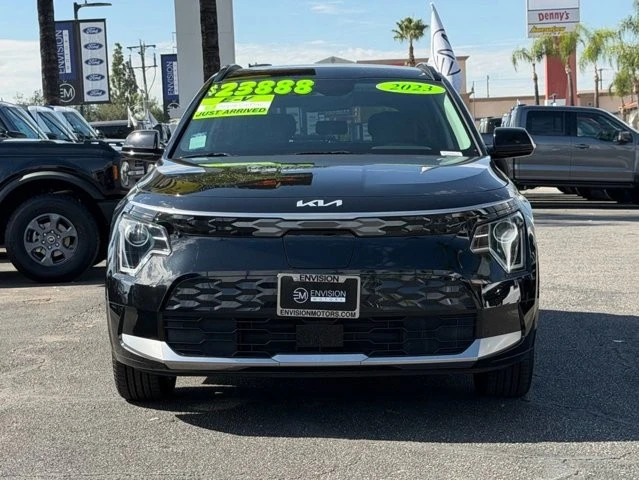 2023 Kia Niro - Image 3 of 12