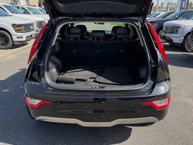 2023 Kia Niro - Image 10 of 12