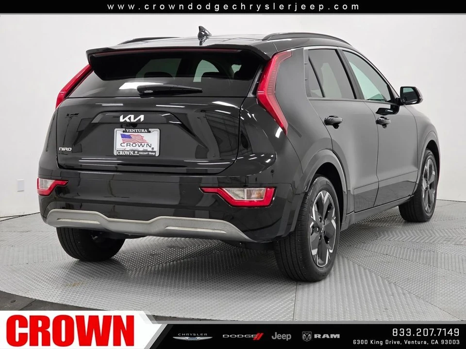 2023 Kia Niro - Image 7 of 21