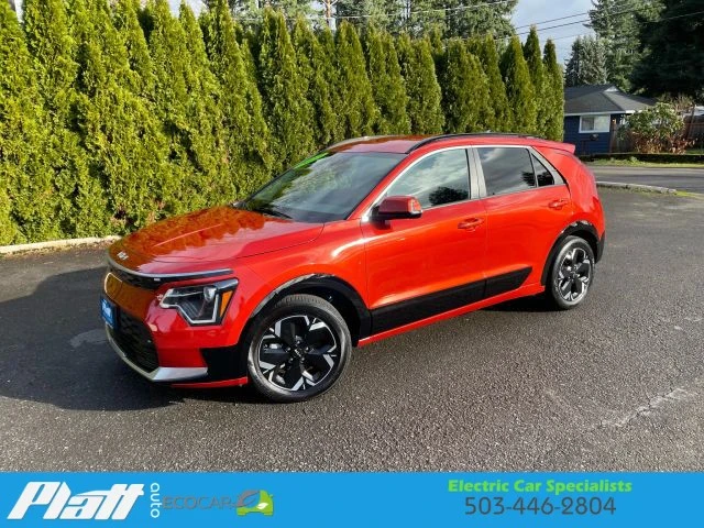 2023 Kia Niro - Image 3 of 12