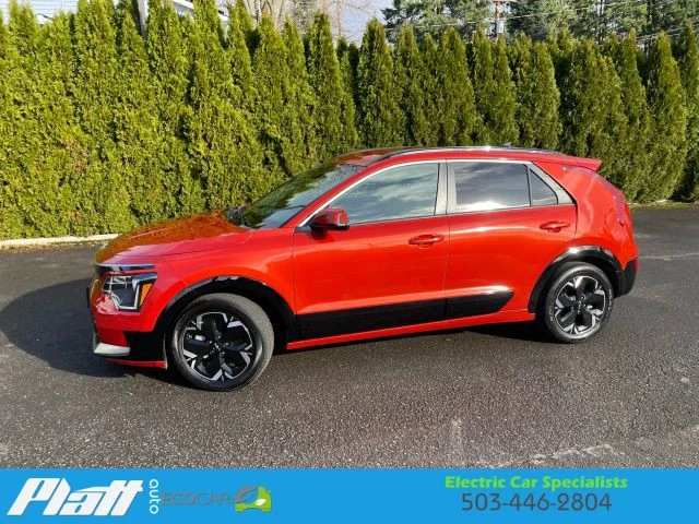 2023 Kia Niro - Image 4 of 12
