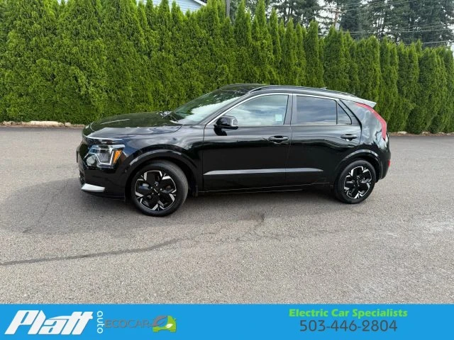 2023 Kia Niro - Image 3 of 12