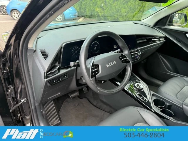 2023 Kia Niro - Image 16 of 21