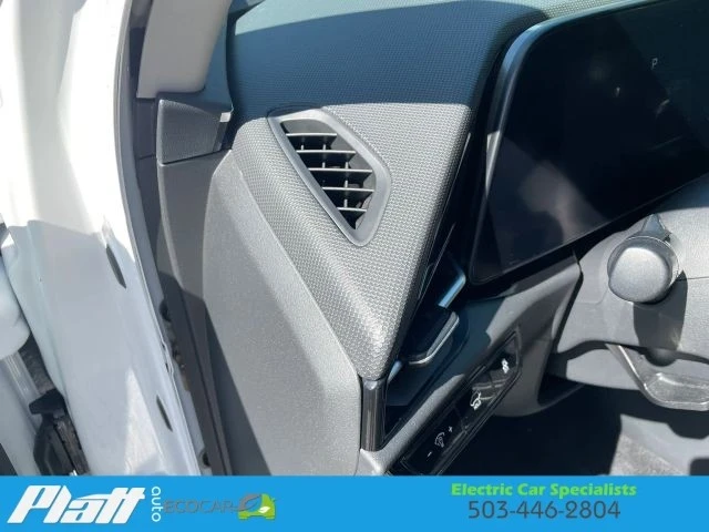 2023 Kia Niro - Image 26 of 31
