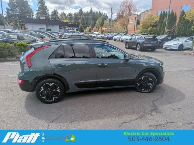 2023 Kia Niro - Image 5 of 21