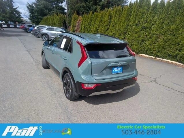 2023 Kia Niro - Image 11 of 21