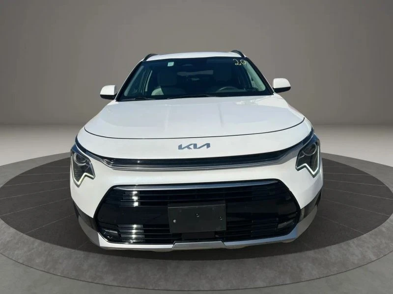 2023 Kia Niro - Image 2 of 12