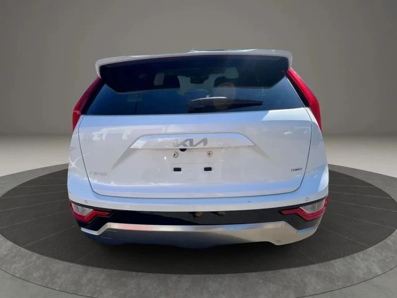 2023 Kia Niro - Image 5 of 12