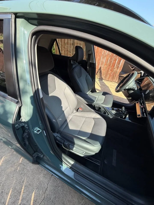 2023 Kia Niro - Image 12 of 14