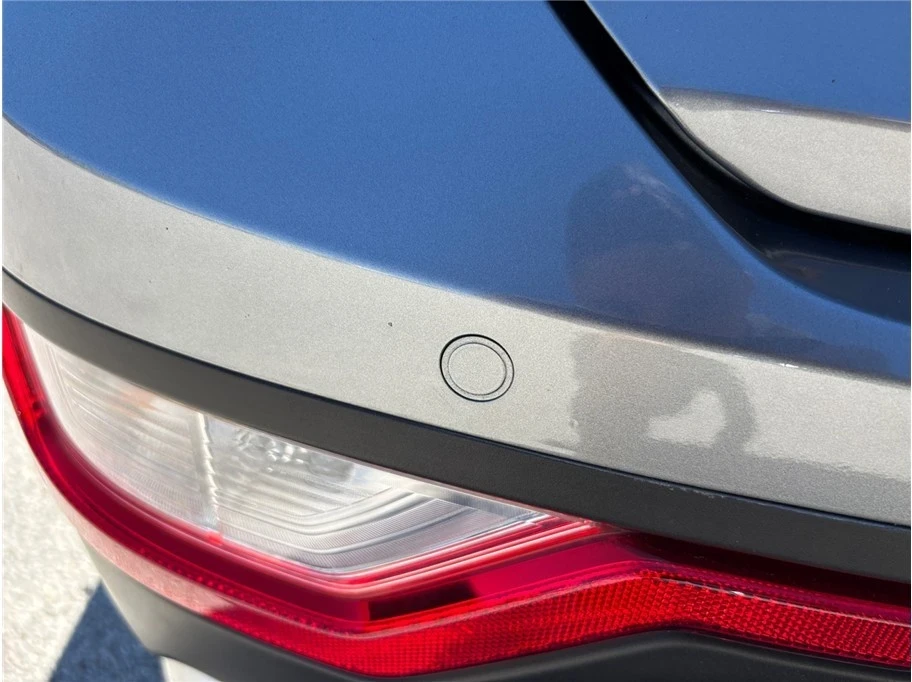 2023 Kia Niro - Image 16 of 21