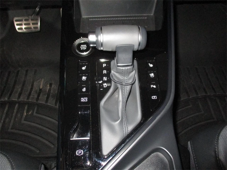 2023 Kia Niro - Image 29 of 31