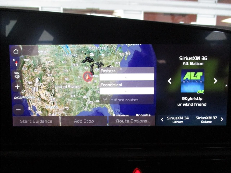 2023 Kia Niro - Image 30 of 31