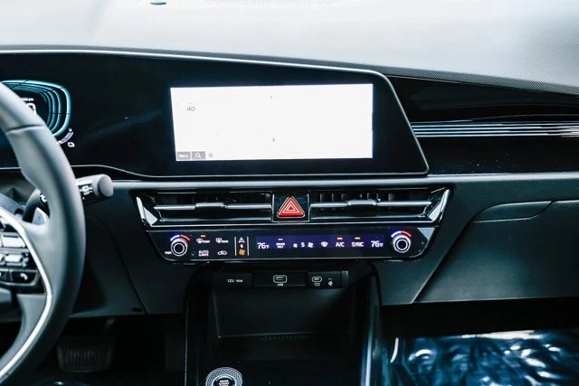 2023 Kia Niro - Image 12 of 12