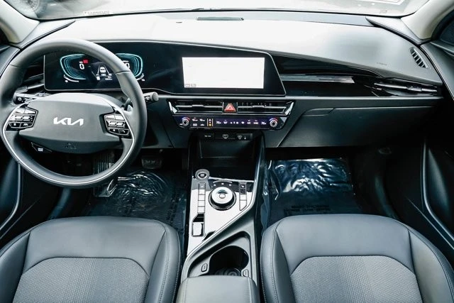 2023 Kia Niro - Image 11 of 12