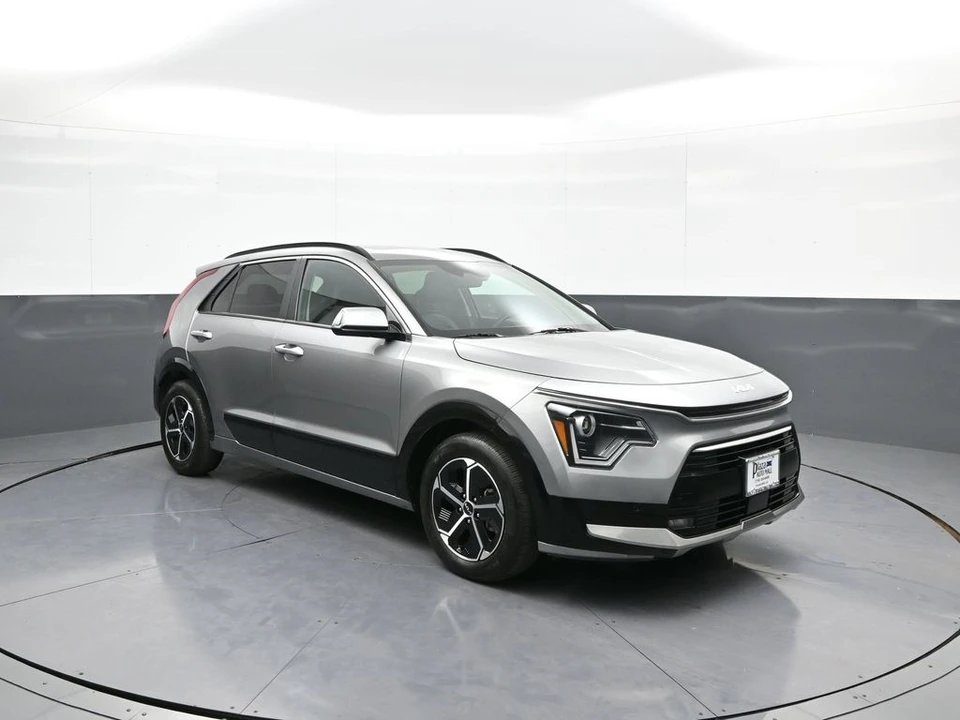 2023 Kia Niro - Image 4 of 12
