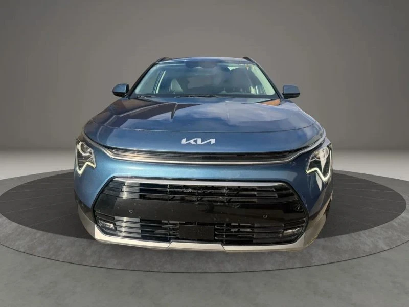 2023 Kia Niro - Image 2 of 12