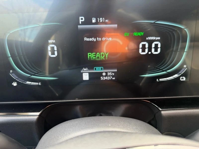 2023 Kia Niro - Image 10 of 12