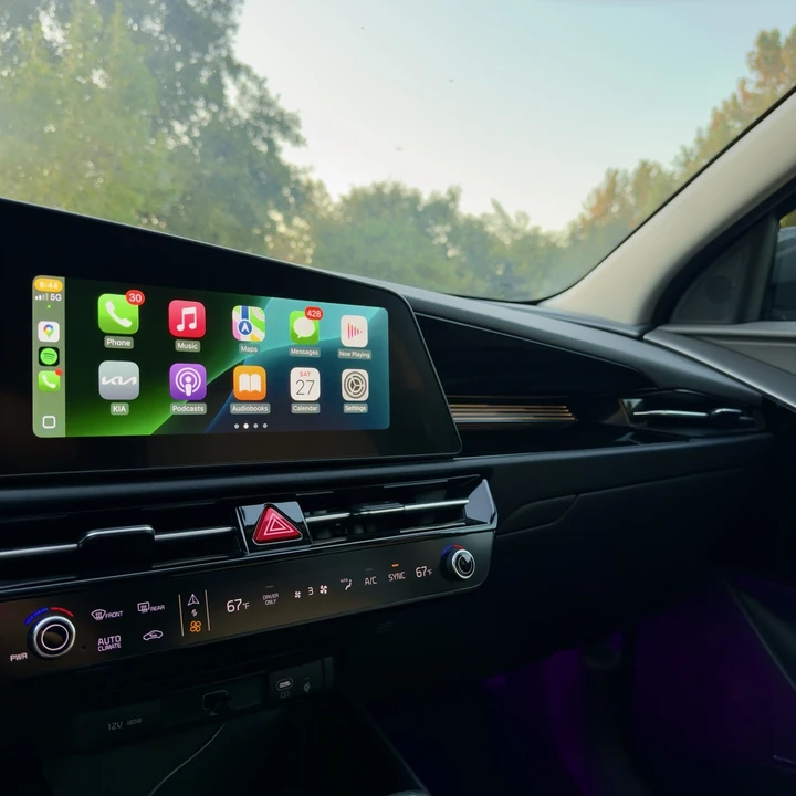 2023 Kia Niro - Image 11 of 15