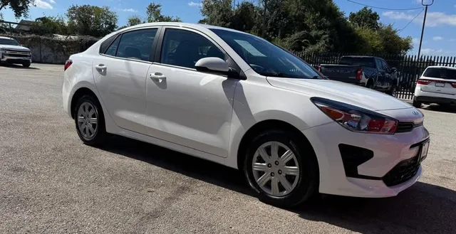 2023 Kia Rio