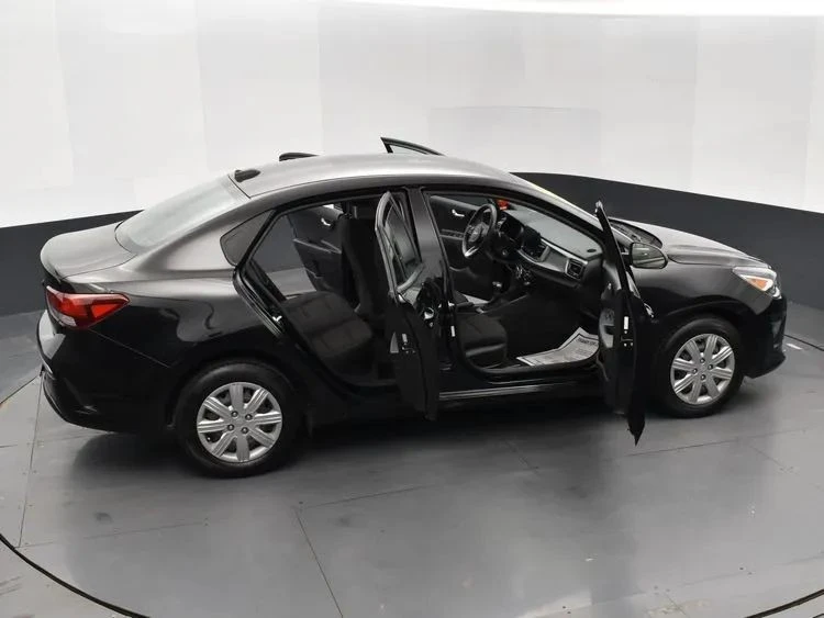 2023 Kia Rio - Image 6 of 12