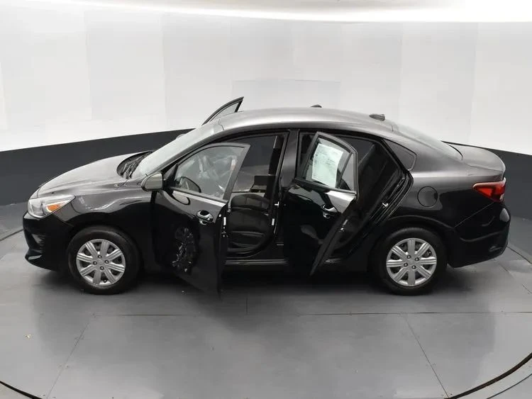 2023 Kia Rio - Image 7 of 12