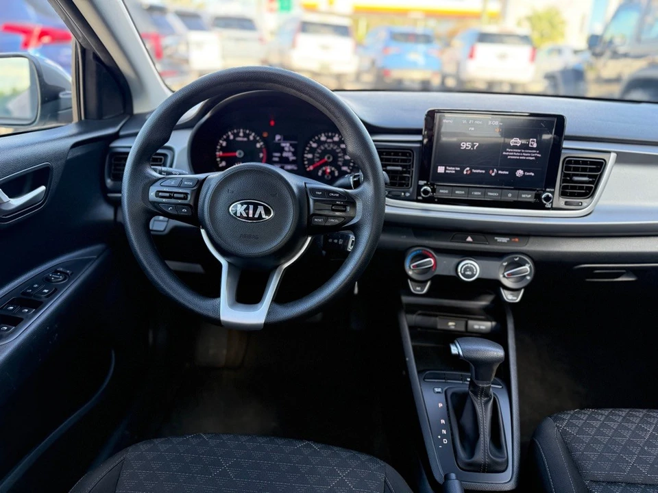 2023 Kia Rio - Image 12 of 21