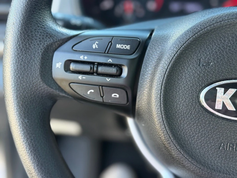 2023 Kia Rio - Image 9 of 21