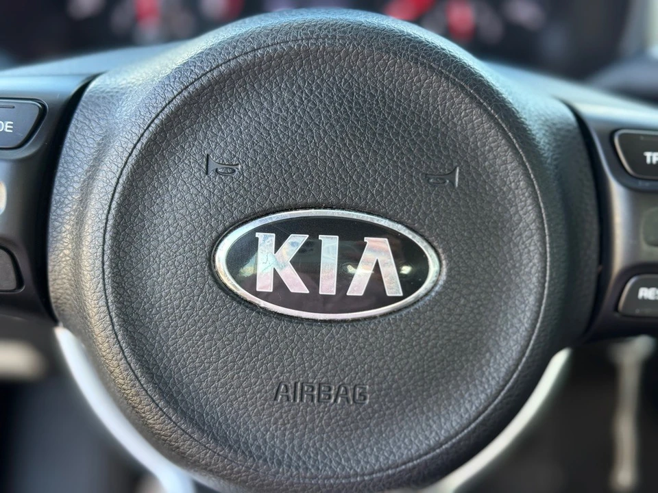 2023 Kia Rio - Image 10 of 21