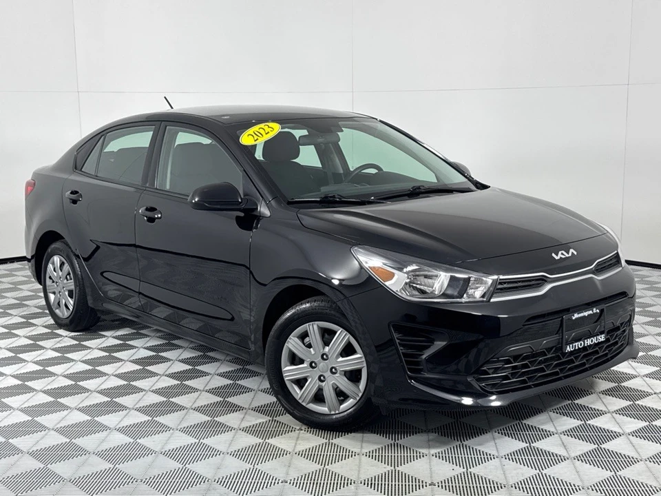 2023 Kia Rio - Image 2 of 21