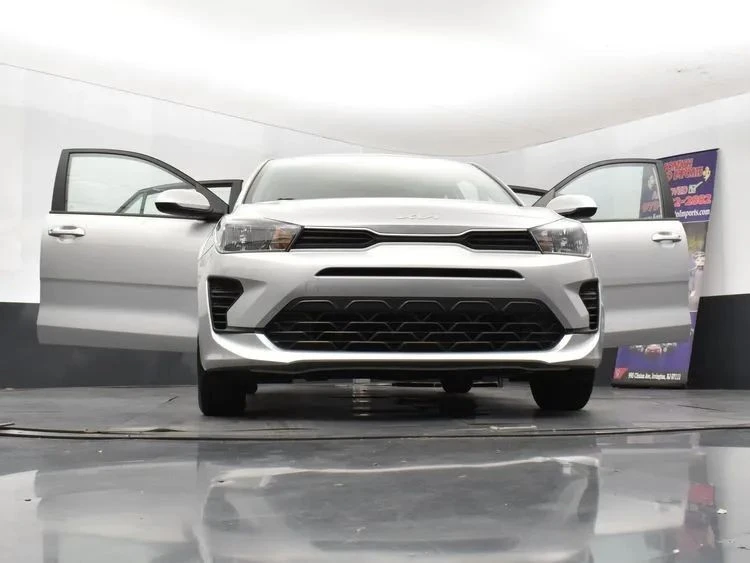 2023 Kia Rio - Image 11 of 12