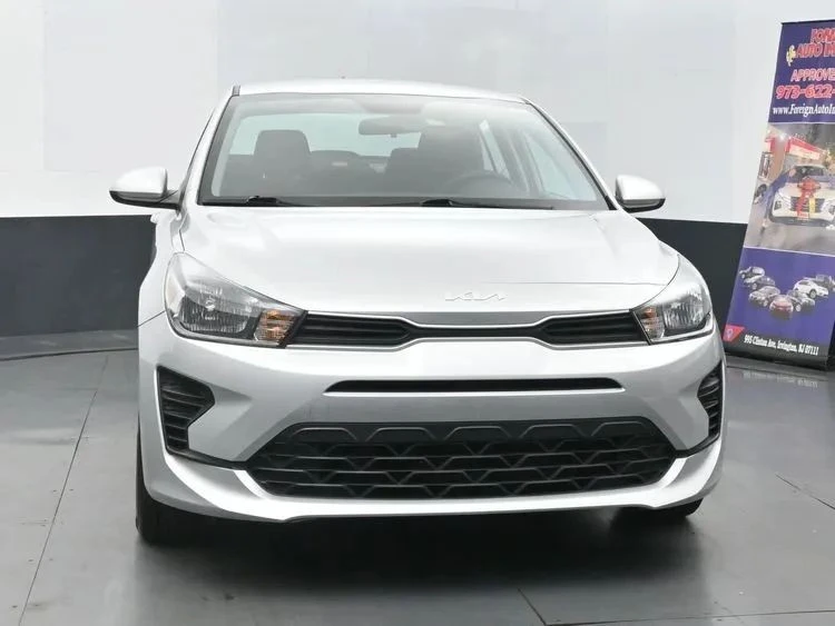 2023 Kia Rio - Image 3 of 12