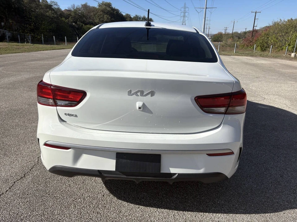 2023 Kia Rio - Image 6 of 21