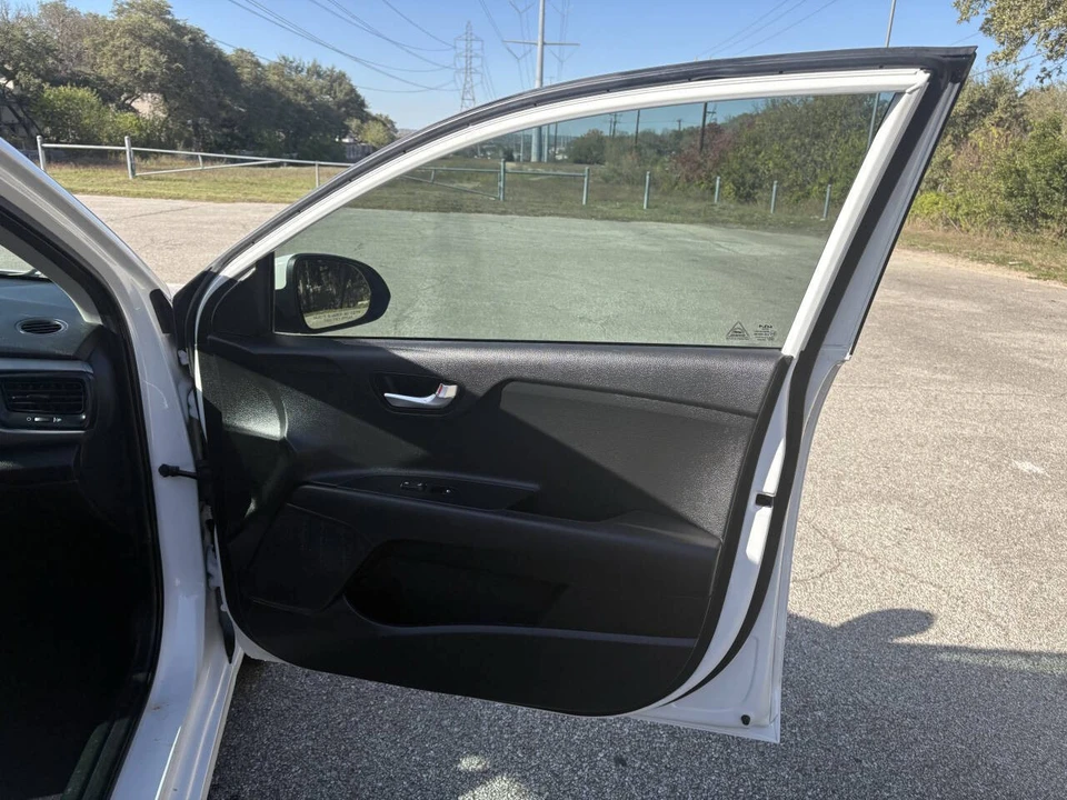 2023 Kia Rio - Image 21 of 21