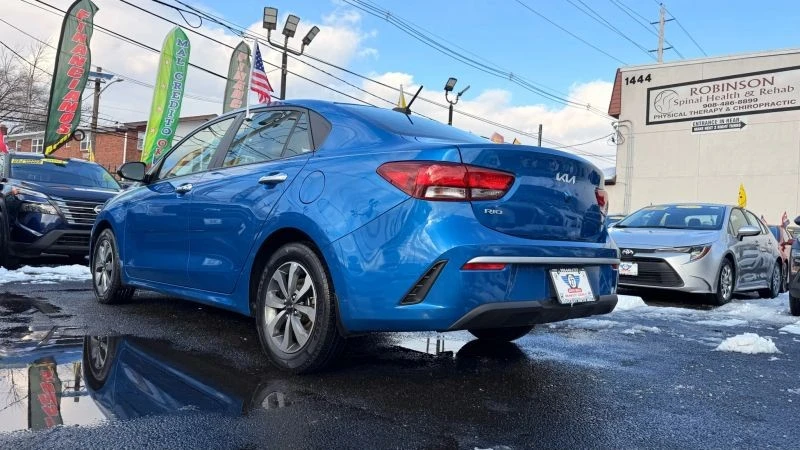 2023 Kia Rio - Image 8 of 12