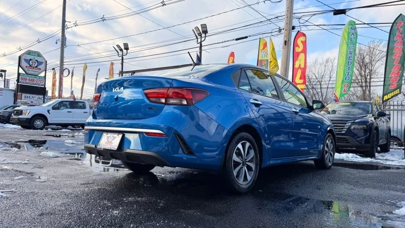 2023 Kia Rio - Image 9 of 12