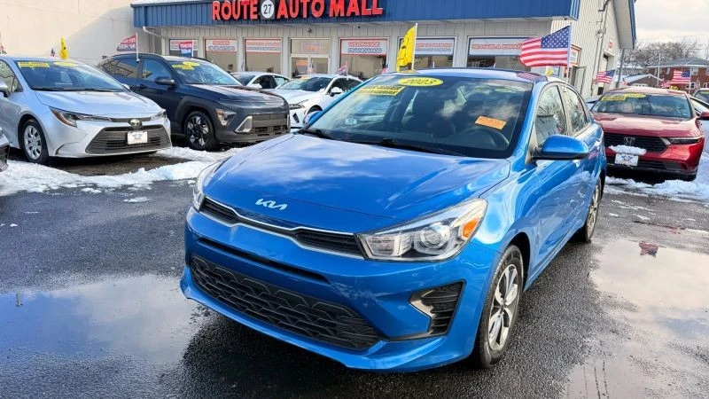 2023 Kia Rio - Image 4 of 12