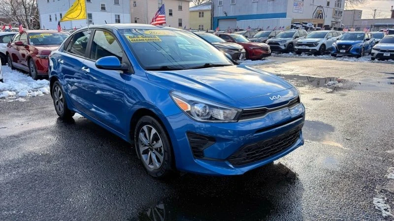 2023 Kia Rio - Image 2 of 12