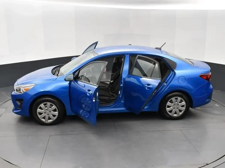2023 Kia Rio - Image 7 of 12