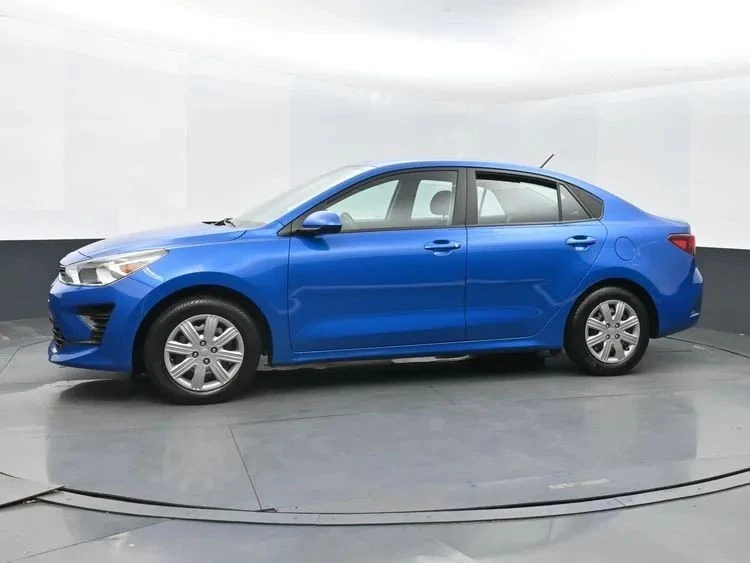 2023 Kia Rio - Image 5 of 12