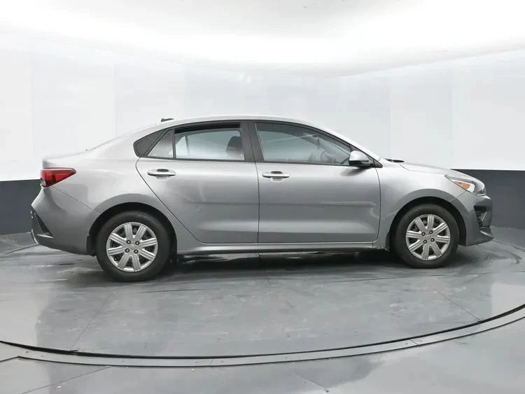 2023 Kia Rio - Image 4 of 12