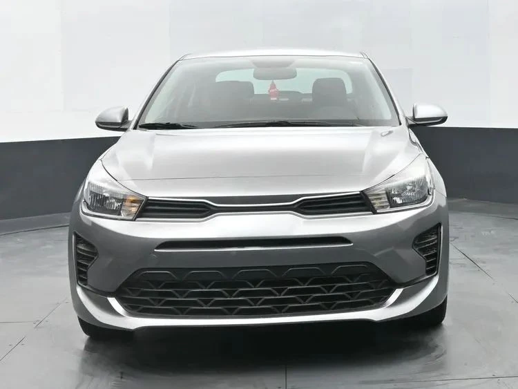 2023 Kia Rio - Image 3 of 12