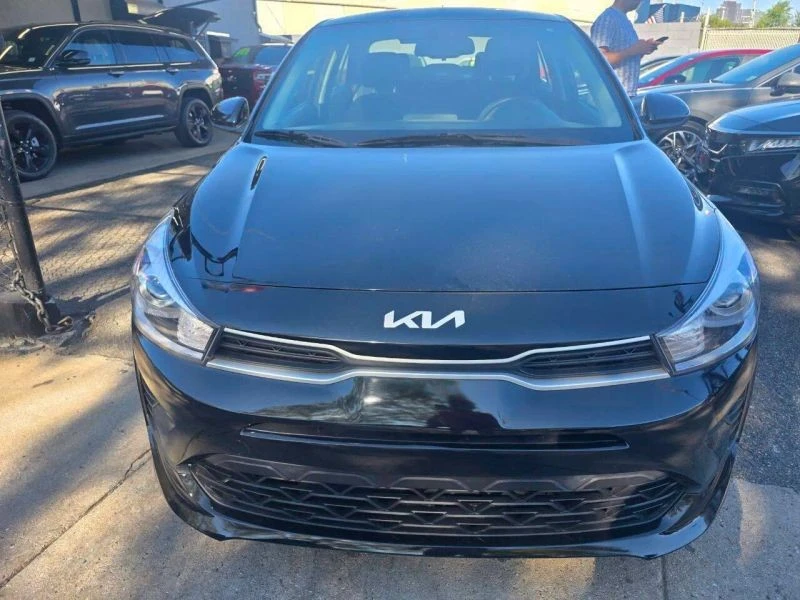 2023 Kia Rio - Image 2 of 12