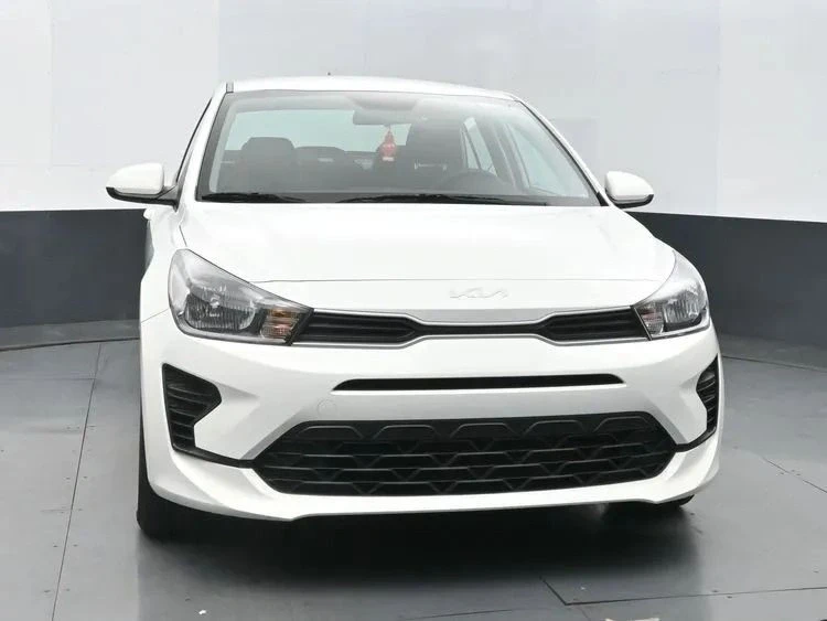 2023 Kia Rio - Image 3 of 12