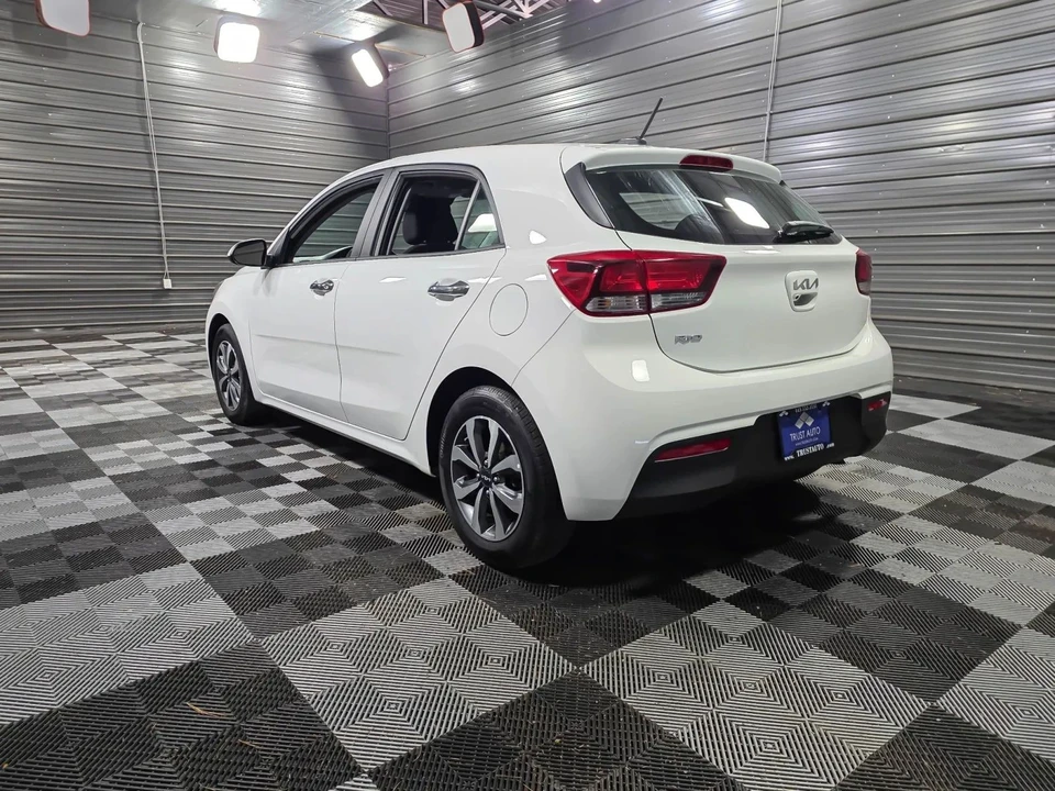2023 Kia Rio - Image 7 of 12