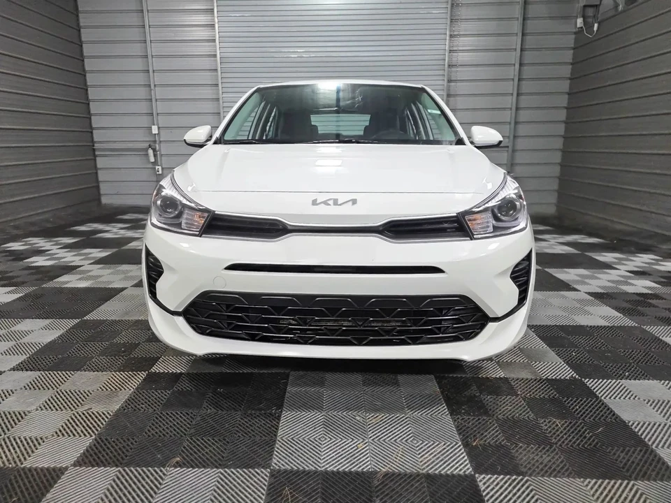 2023 Kia Rio - Image 3 of 12